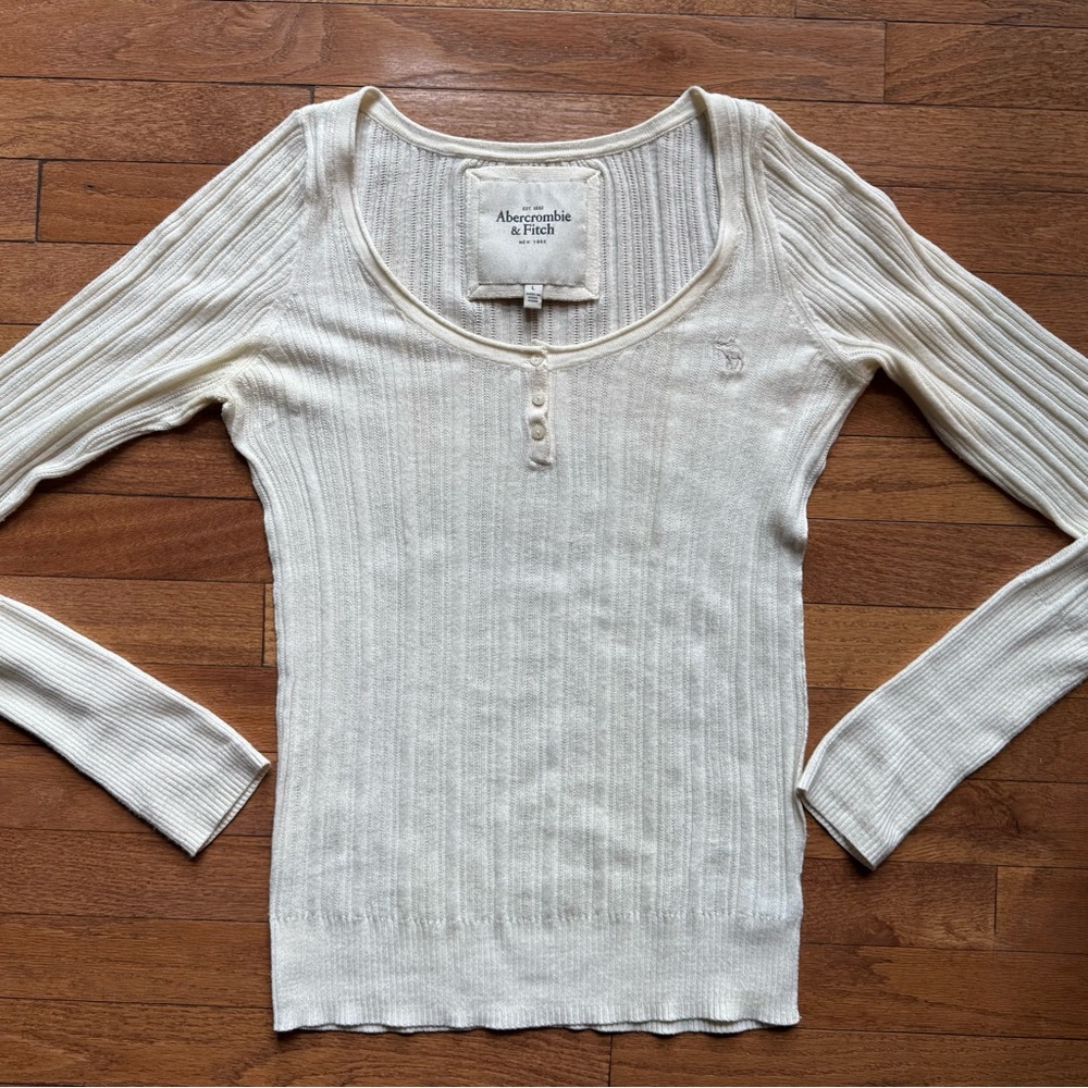 Abercrombie & Fitch Off-White Ribbed Long Sleeve Top